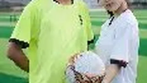 意大利球星坎德雷瓦正式告别足坛，职业生涯圆满收官。